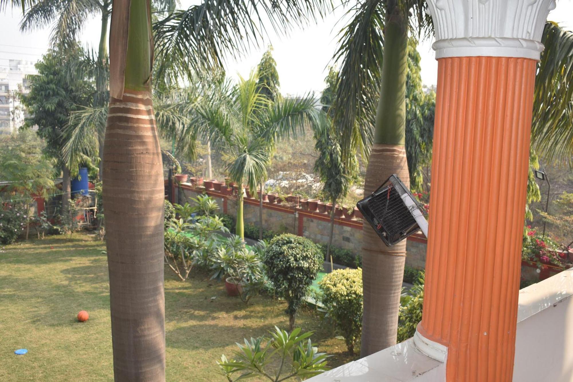 Abhilasha Villa Faridabad Esterno foto